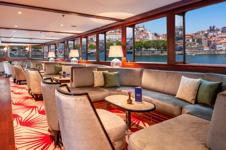 MS Douro Queen Panorama-Salon