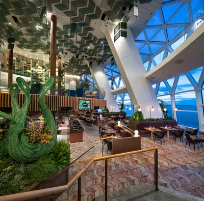Celebrity edge Eden Restaurant