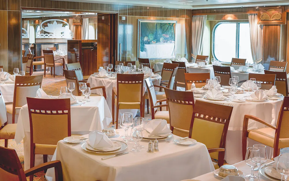 Queen Mary 2- Britannia Restaurant untere Ebene