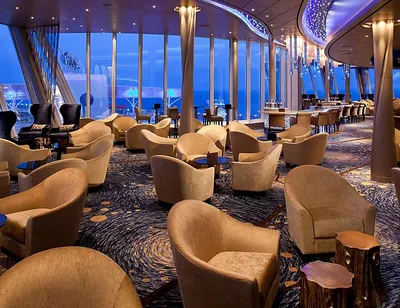 Royal Caribbean - Crown Lounge