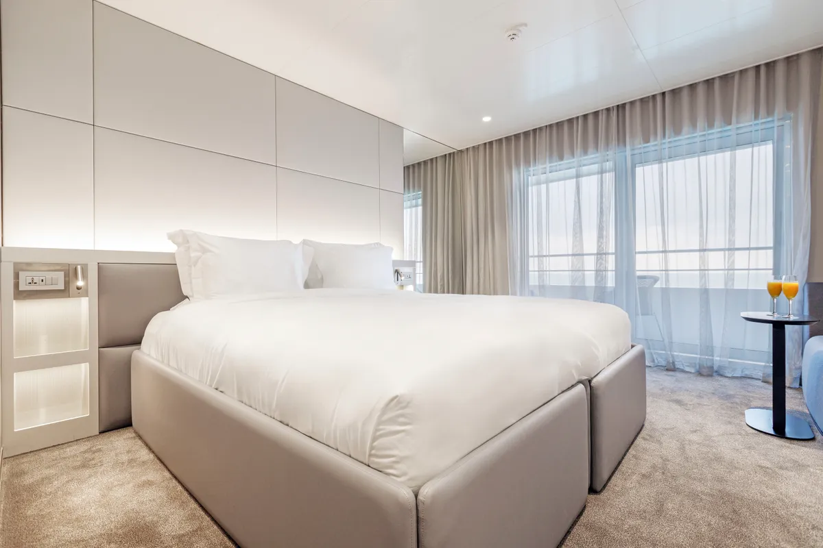 Emerald Azzurra - Balcony Suite