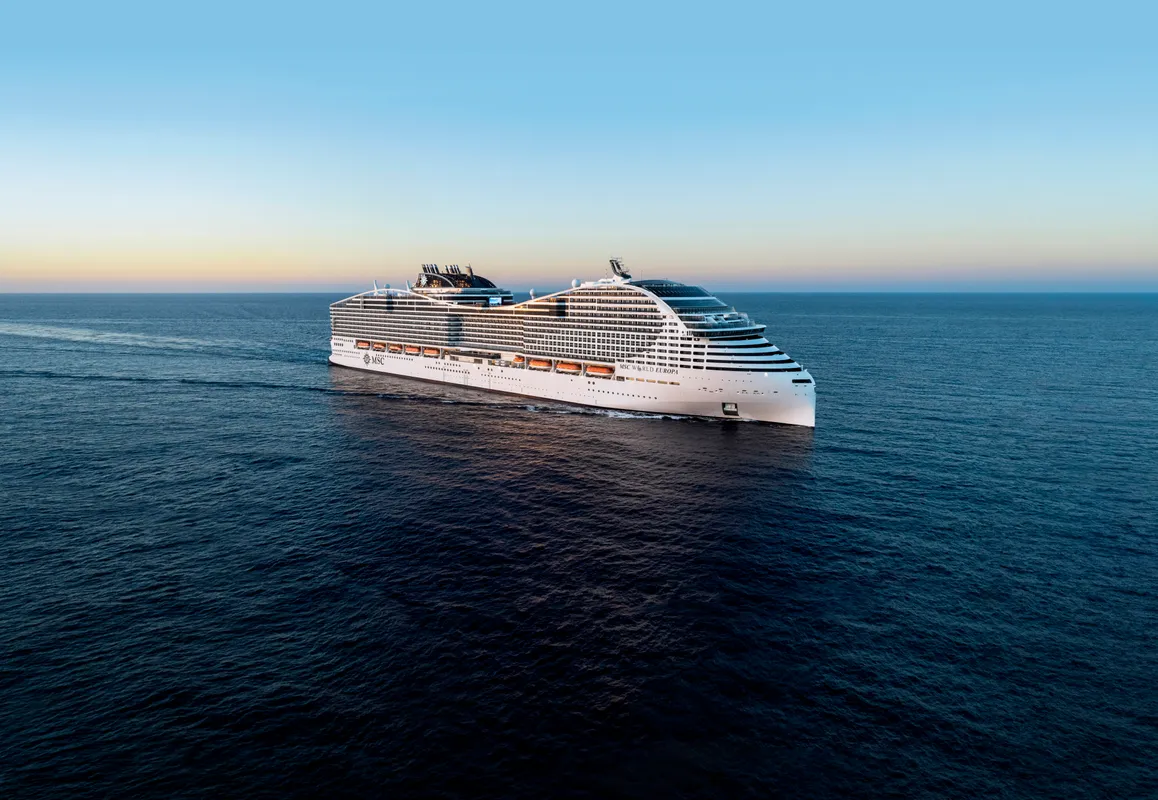 MSC World Europa auf See