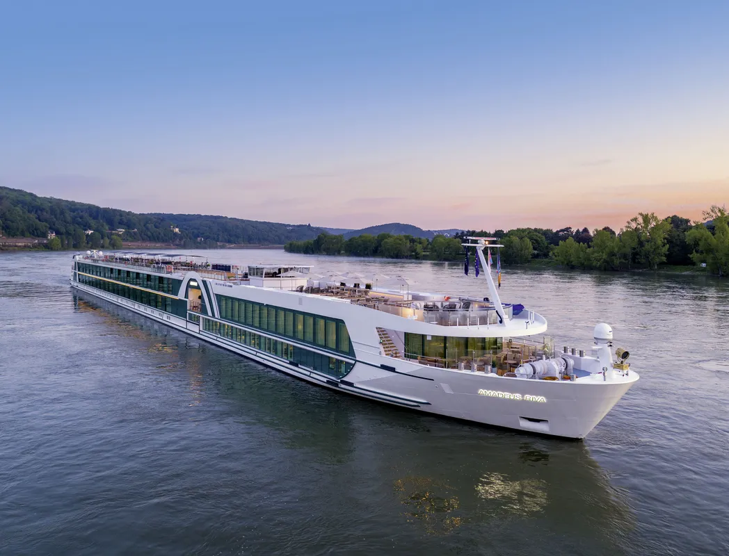 MS Amadeus Riva