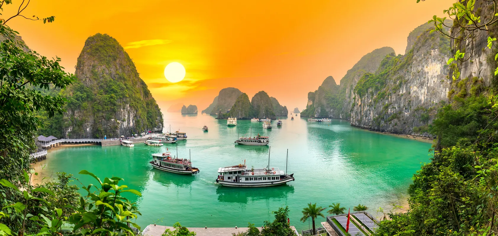 Halong Bucht/Hanoi (Vietnam)
