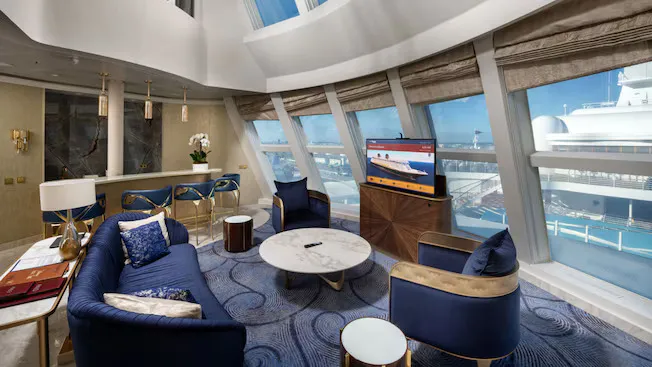 Disney Fantasy - Concierge Tower Suite mit Veranda - Wohnbereich