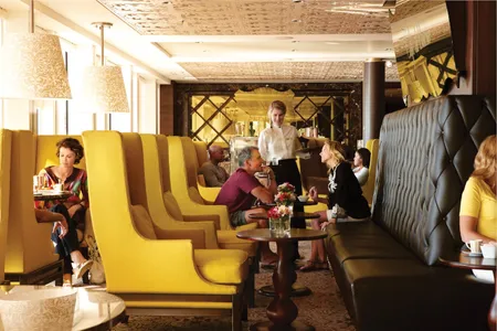 Celebrity equinox Café Al Bacio & Gelateria