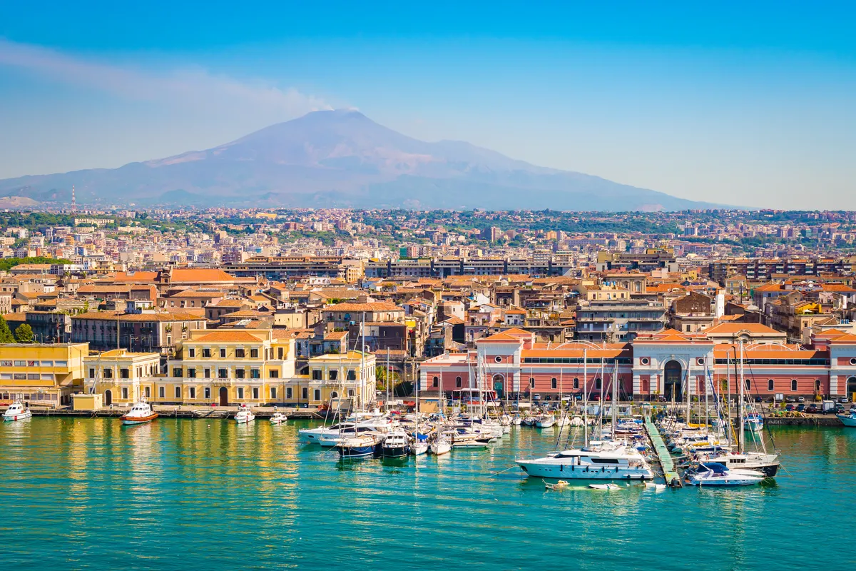 Hafen von Catania, Sizilien (Italien)