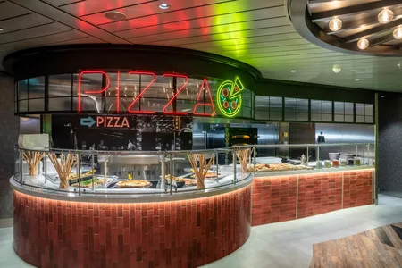 MSC World Europa Pizza & Burger