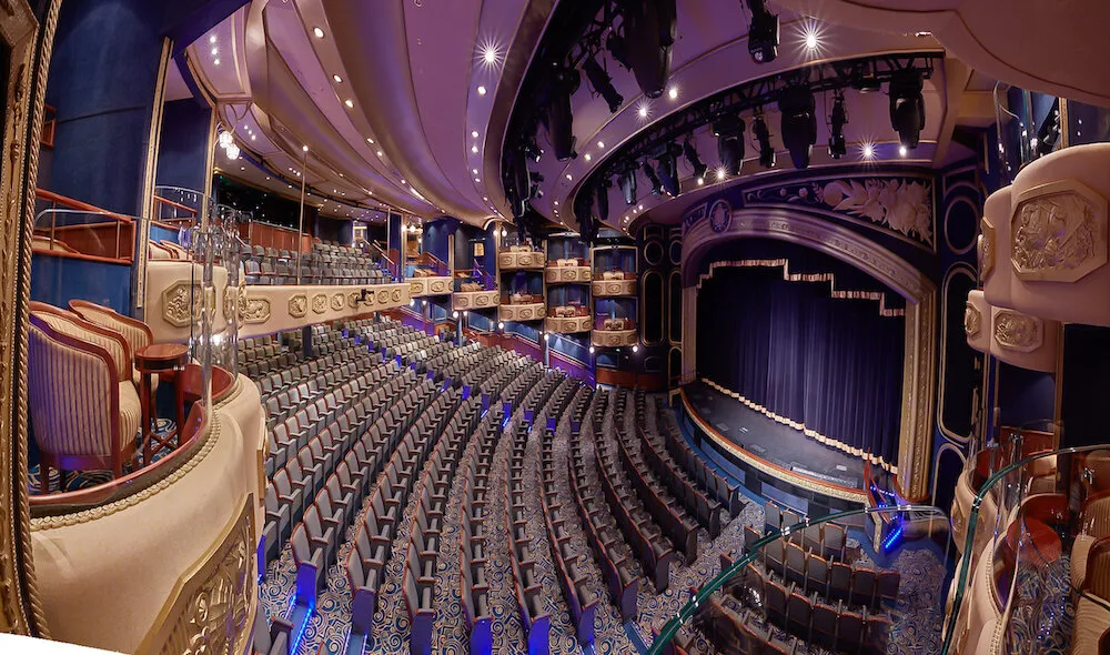 Queen Elizabeth- Royal Court Theater