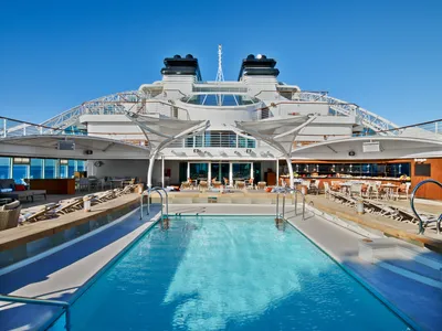 Seabourn Ovation Pooldeck