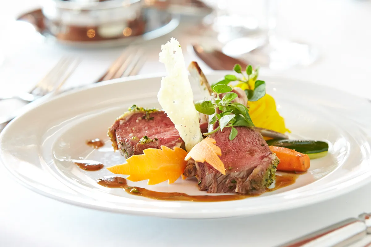MS Hamburg - Restaurant