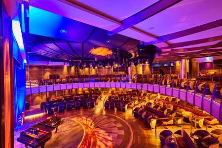 MS Europa 2 Theater