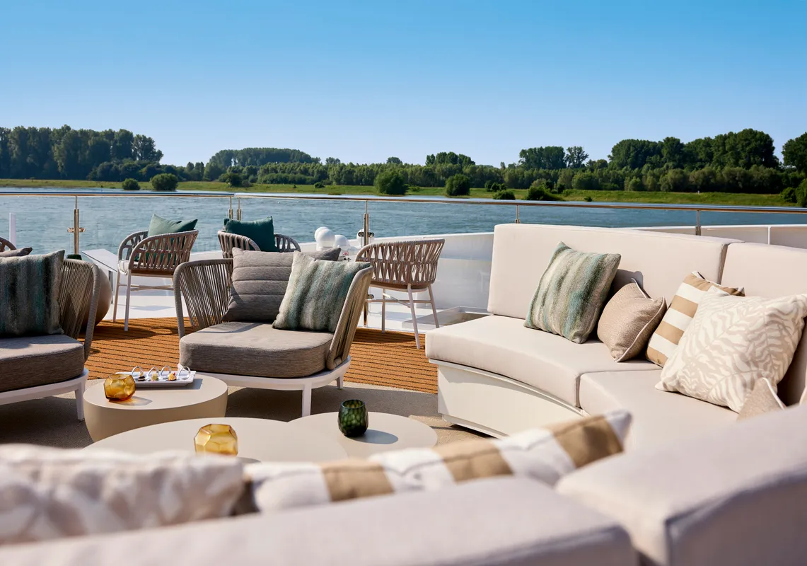 MS Amadeus Nova Sonnendeck Lounge