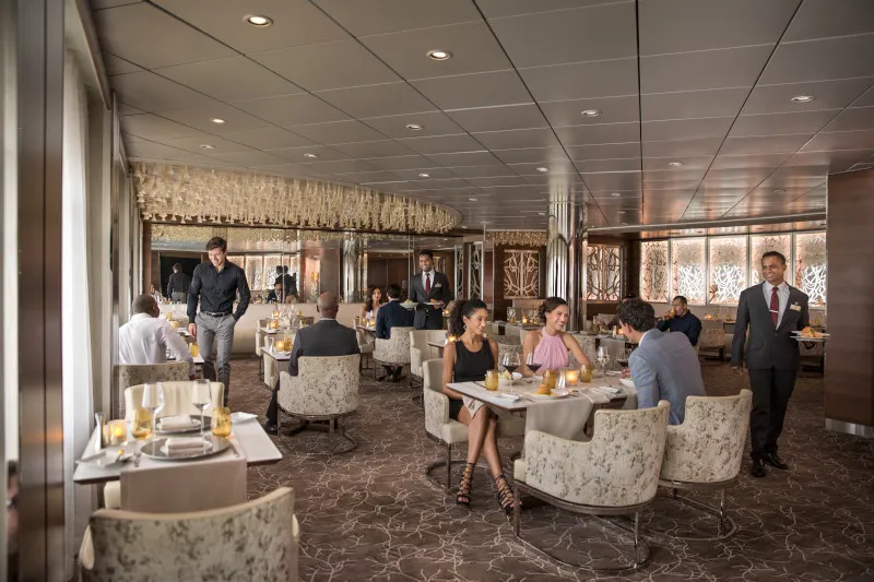 Celebrity eclipse Luminae