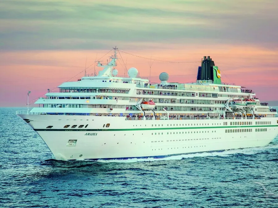 MS Amadea Außenansicht