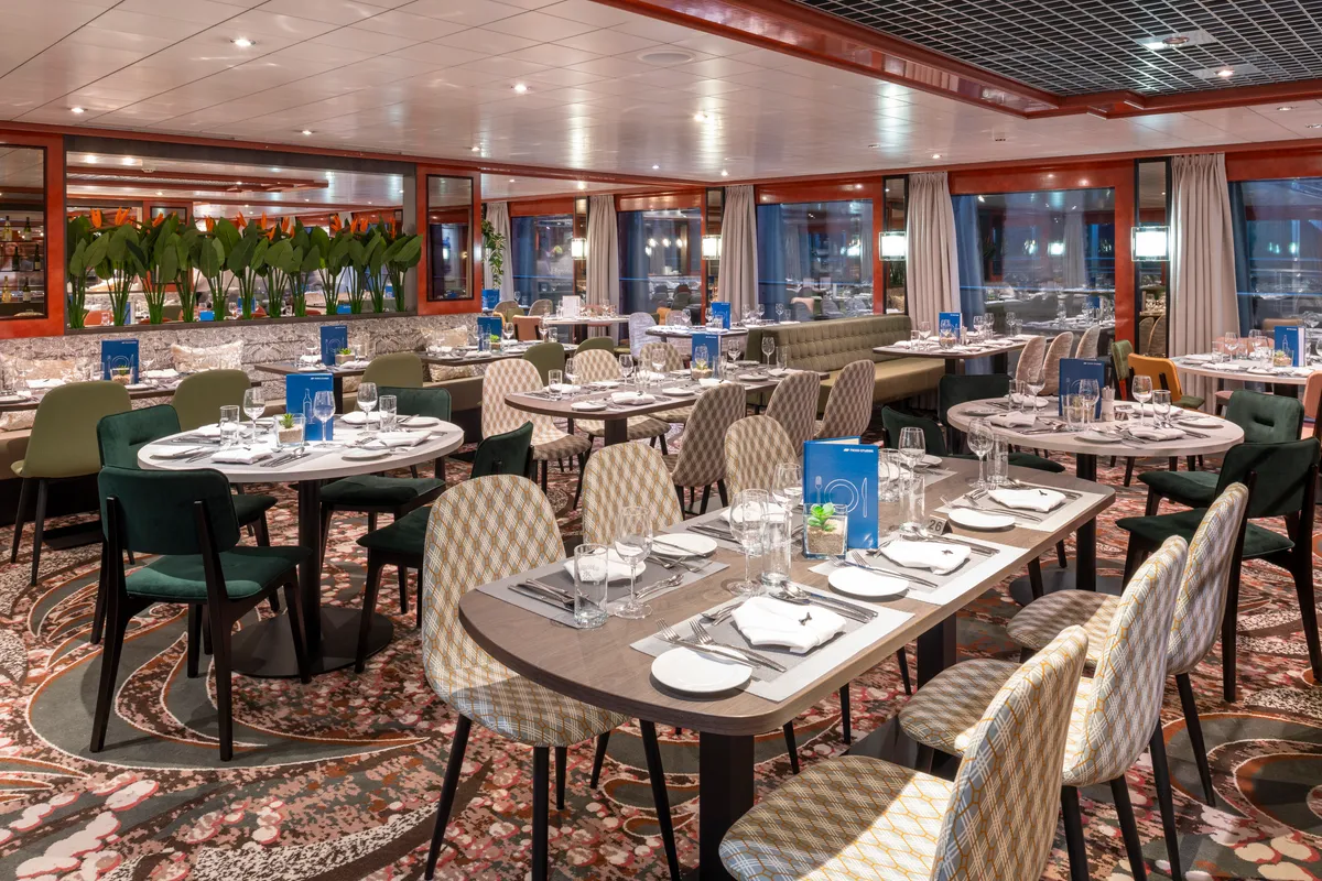 MS Belvedere Restaurant