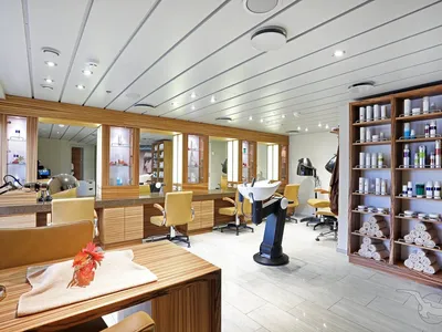 Ms Artania Friseur