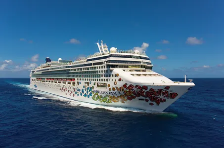 Norwegian Gem Aussenansicht