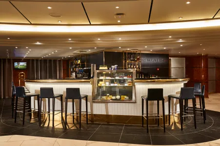 Norwegian Sky Atrium Cafe und Bar