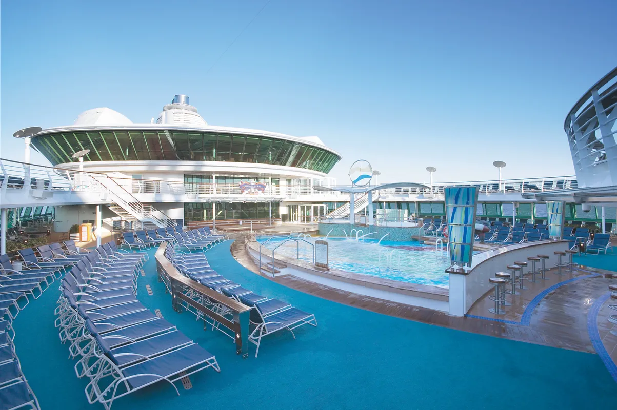 Radiance Class - Solarium