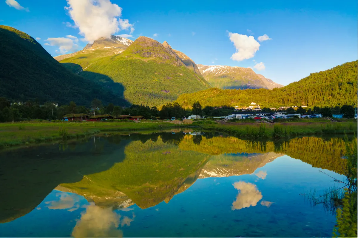 Innvikfjorden (Norwegen)