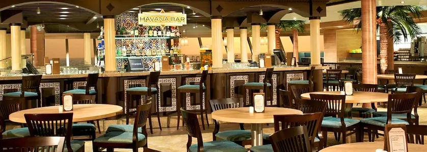 Carnival Freedom- Havana Bar