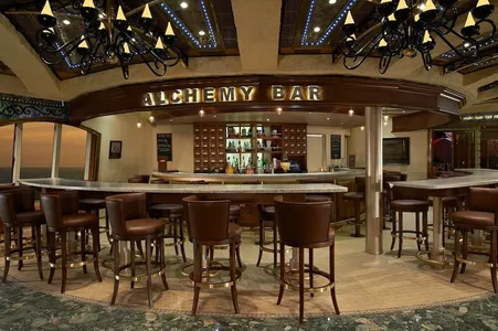 Carnival Horizon- Alchemy Bar