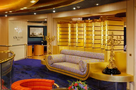 MS Oosterdam Ocean Bar
