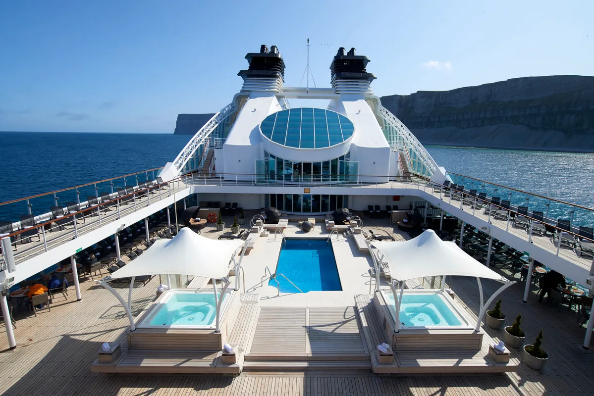 Seabourn Sojourn/Quest - Pooldeck
