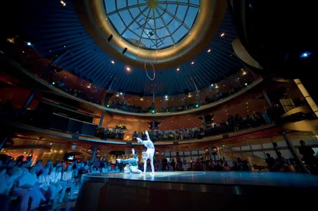 AIDA Theatrium