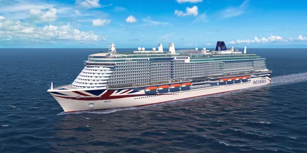 P&O Arvia auf See
