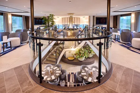 VIVA ENJOY – Lounge
