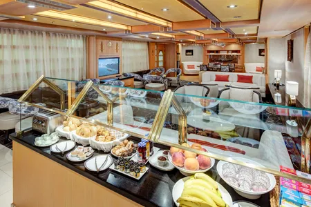 MS Noordam Neptune Lounge