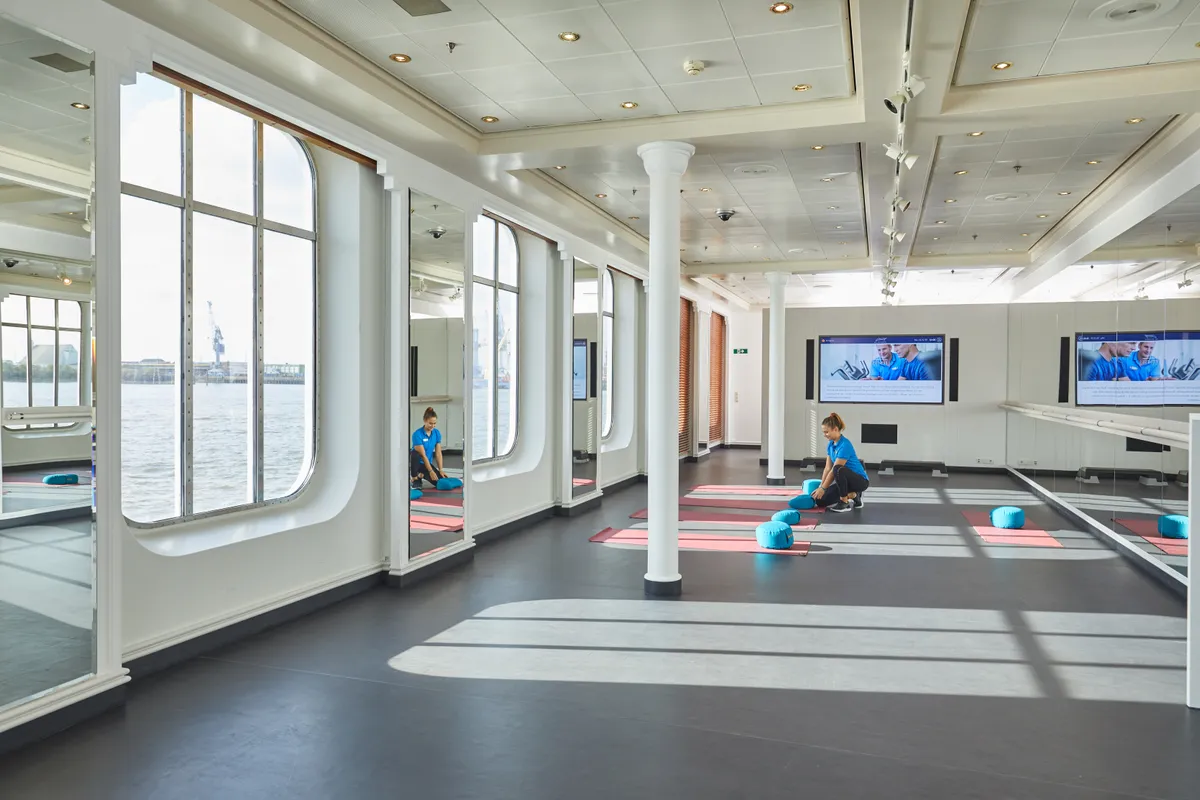 MS Europa Sportstudio