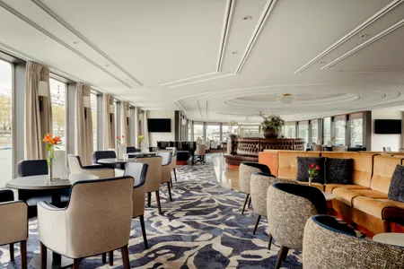 GLORIA Lounge und Bar