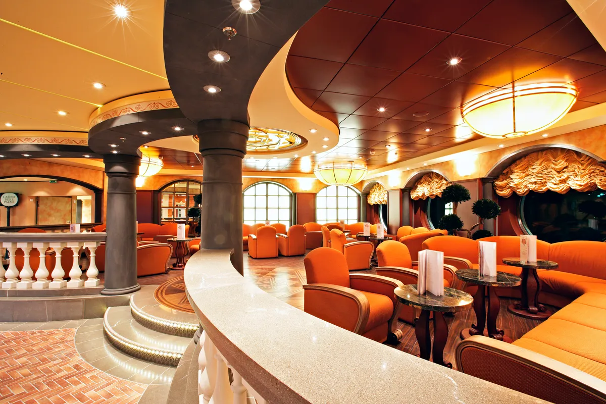 MSC Fantasia Café Piazza san Giorgio