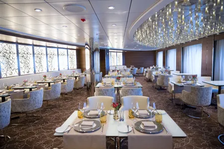 Celebrity infinity Luminae
