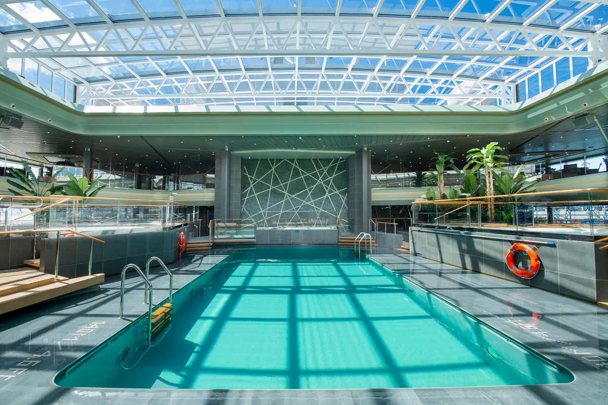 MSC Virtuosa Tropical Pool